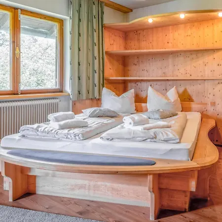 Holiday home Platzhirsch Small